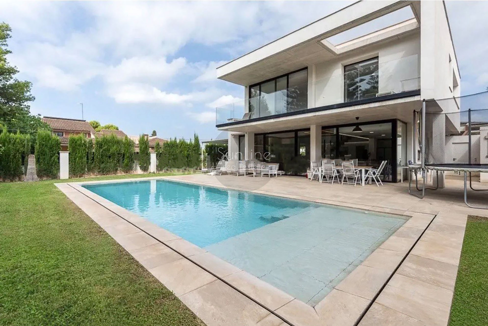 Вилла в одной из лучших урбанизаций