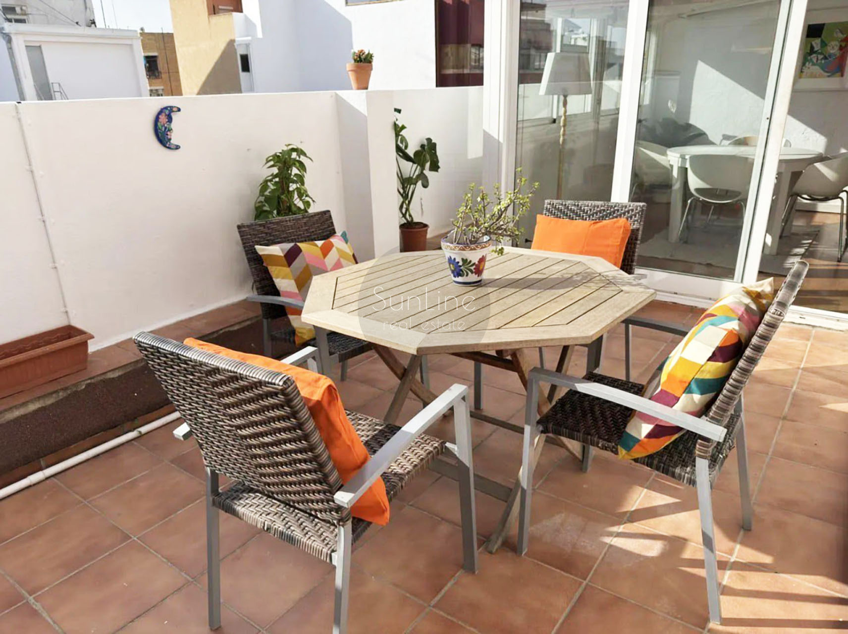 Просторный пентхаус в центре Валенсии