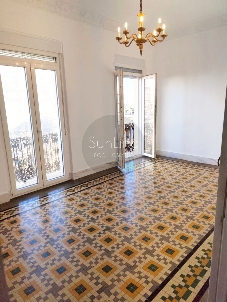 Просторная квартира в Валенсии