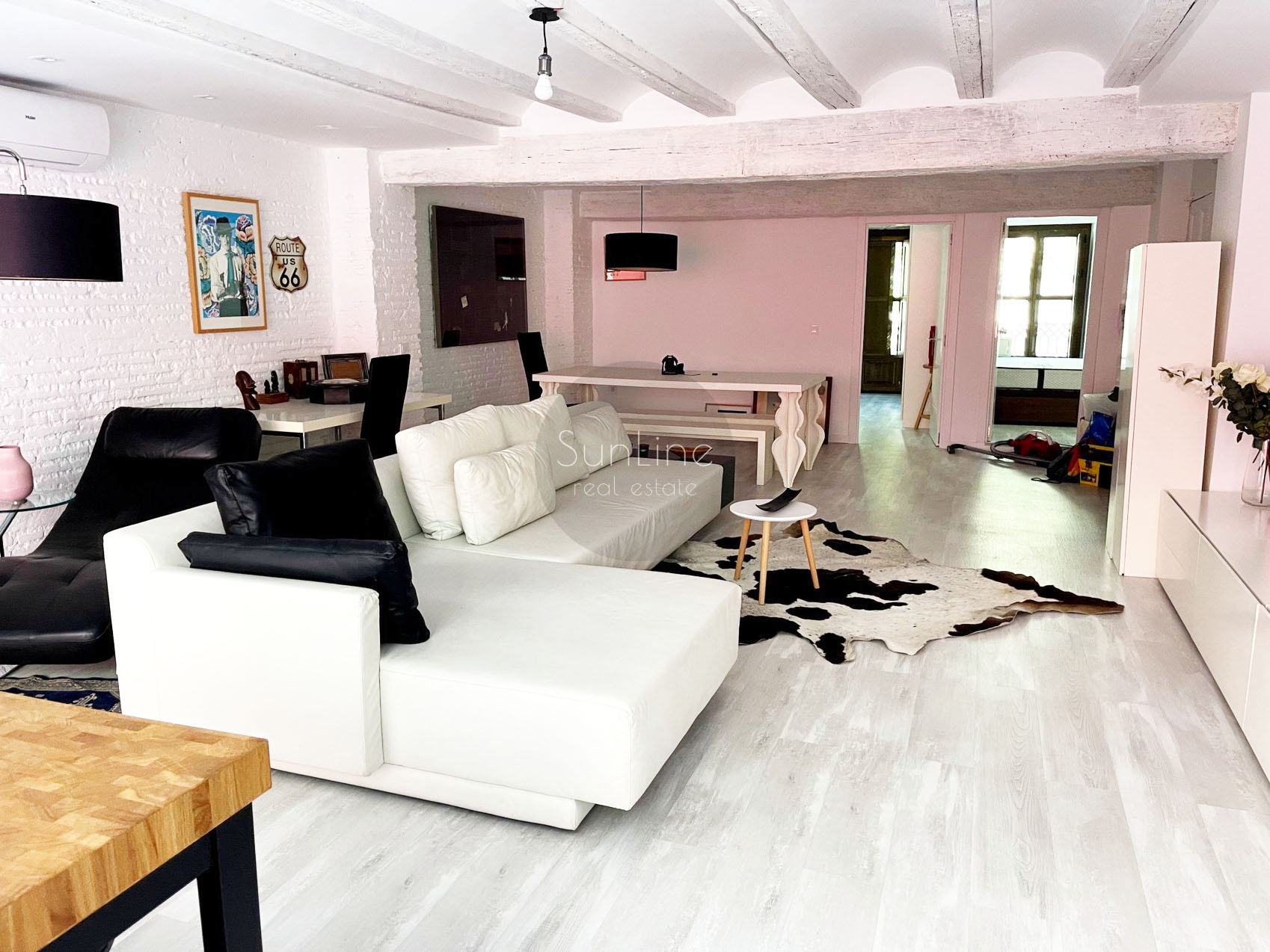 Прекрасная квартира напротив Torres de Quart