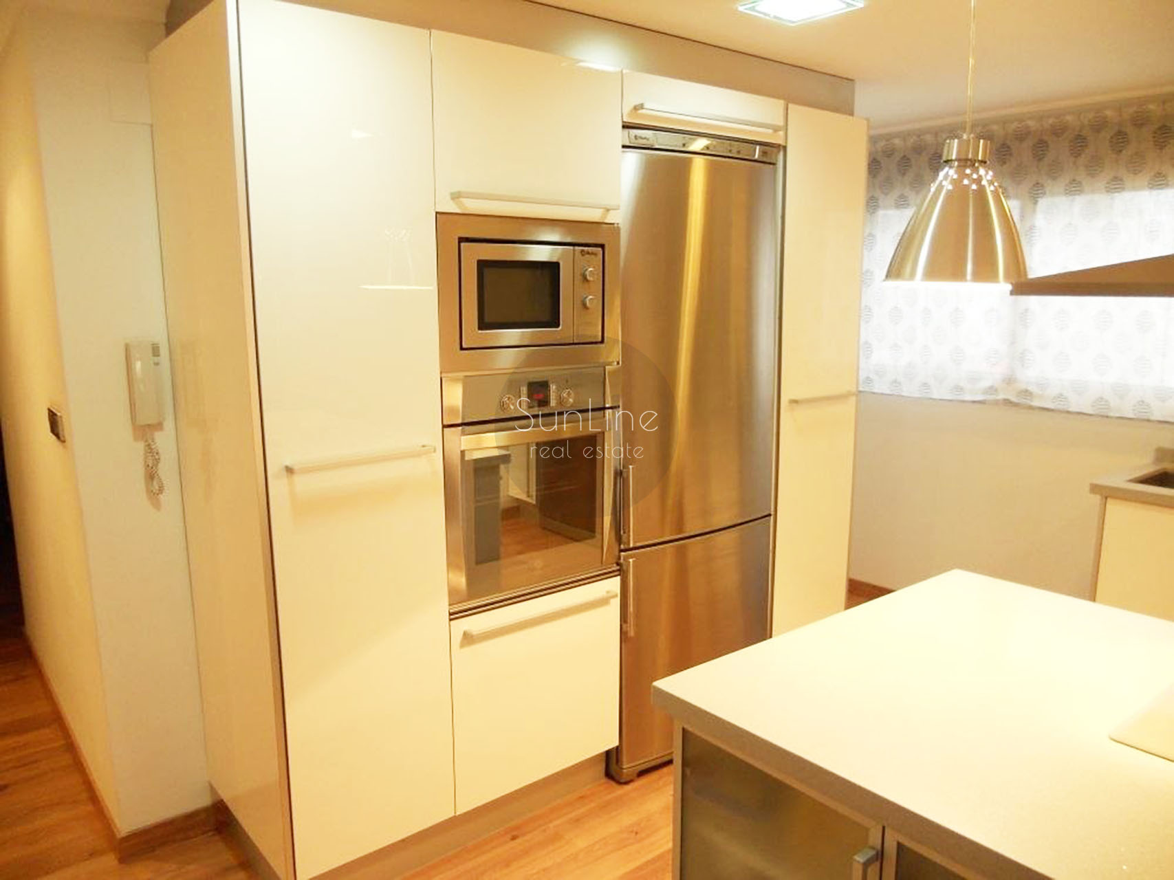 Просторная квартира в Валенсии