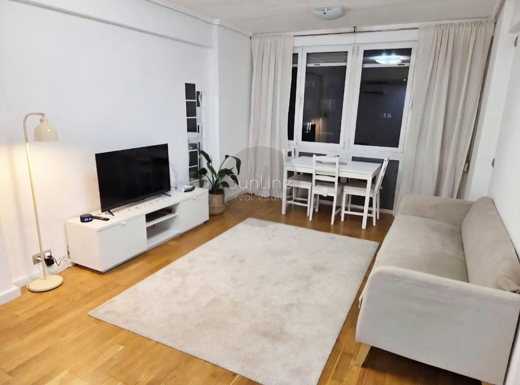 Современная меблированная квартира