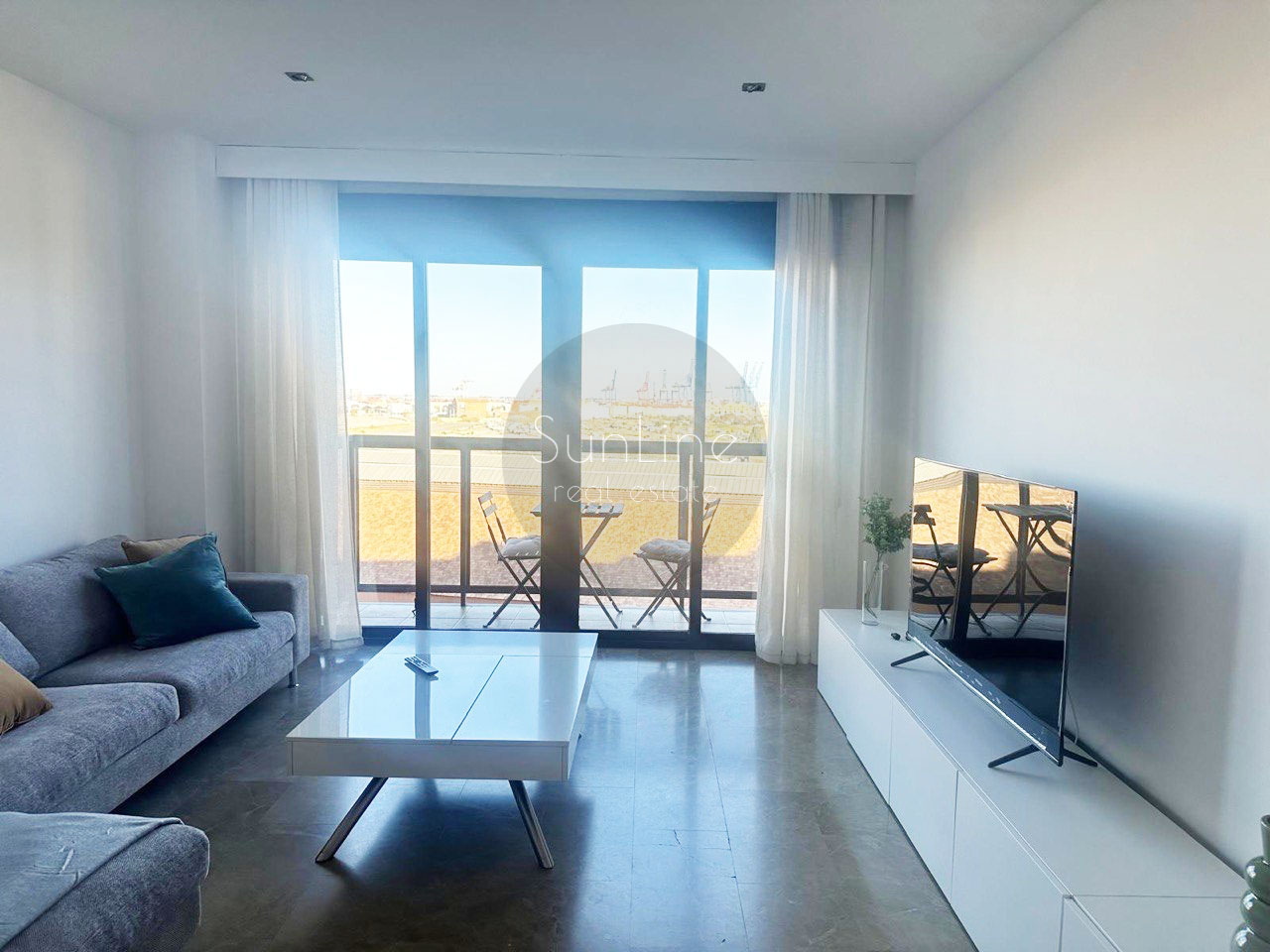 Просторная квартира в Валенсии