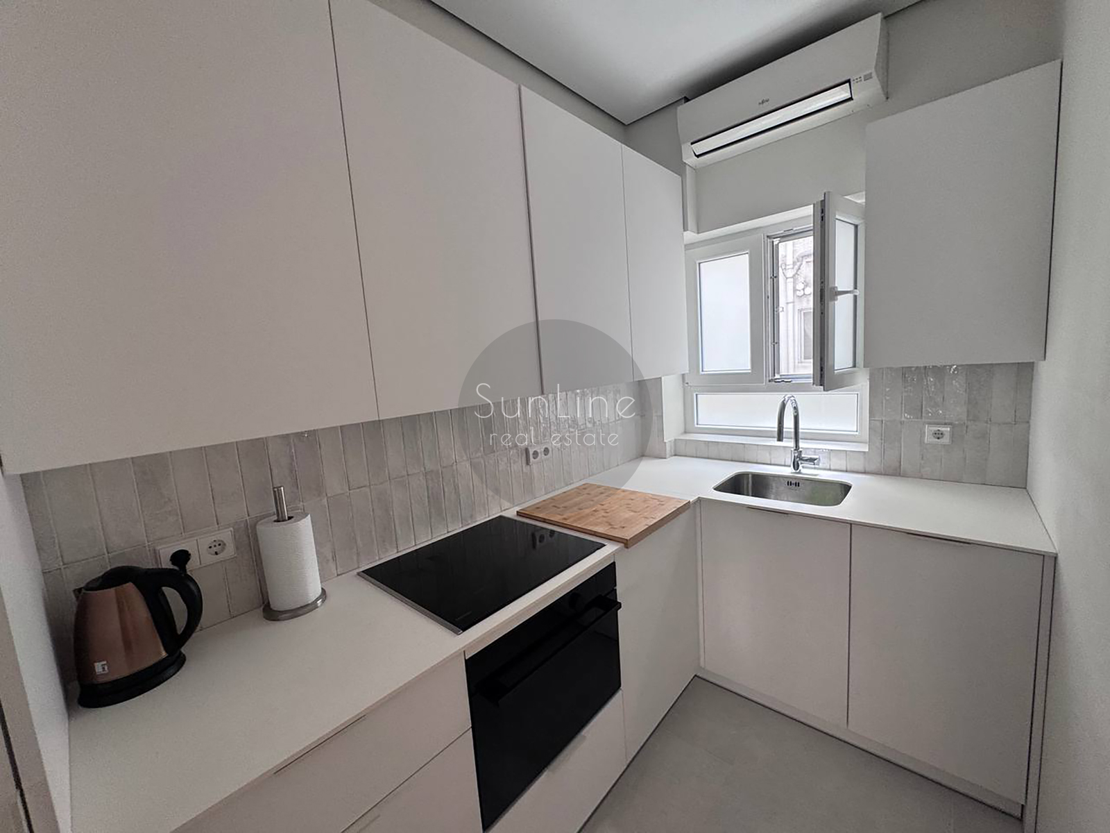 Rental of stylish premium-level housing in the heart of Valencia. A true aesthetic paradise