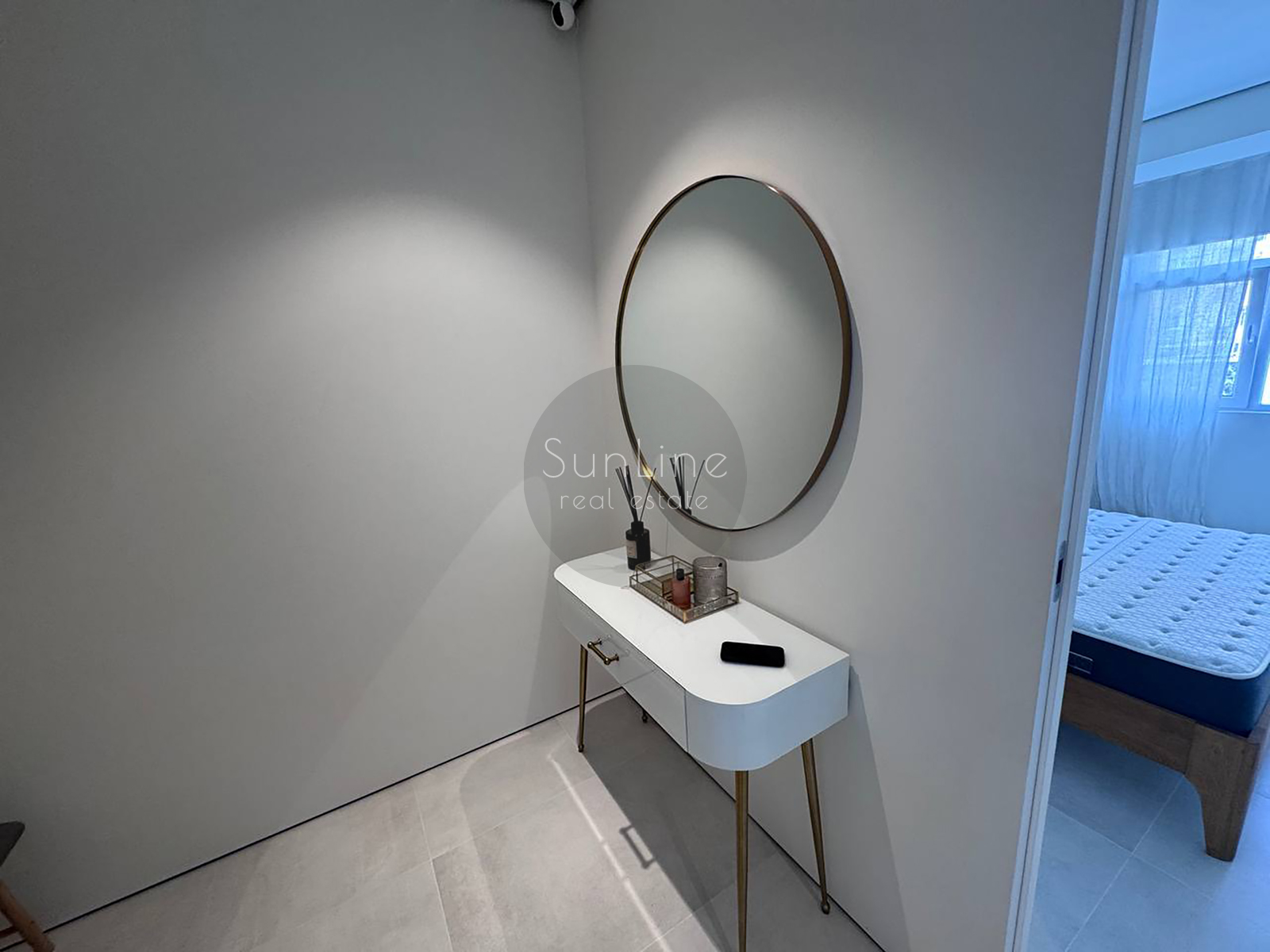 Rental of stylish premium-level housing in the heart of Valencia. A true aesthetic paradise