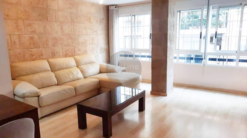 Apartment for rent with terrace among the atmospheric streets of the historic center