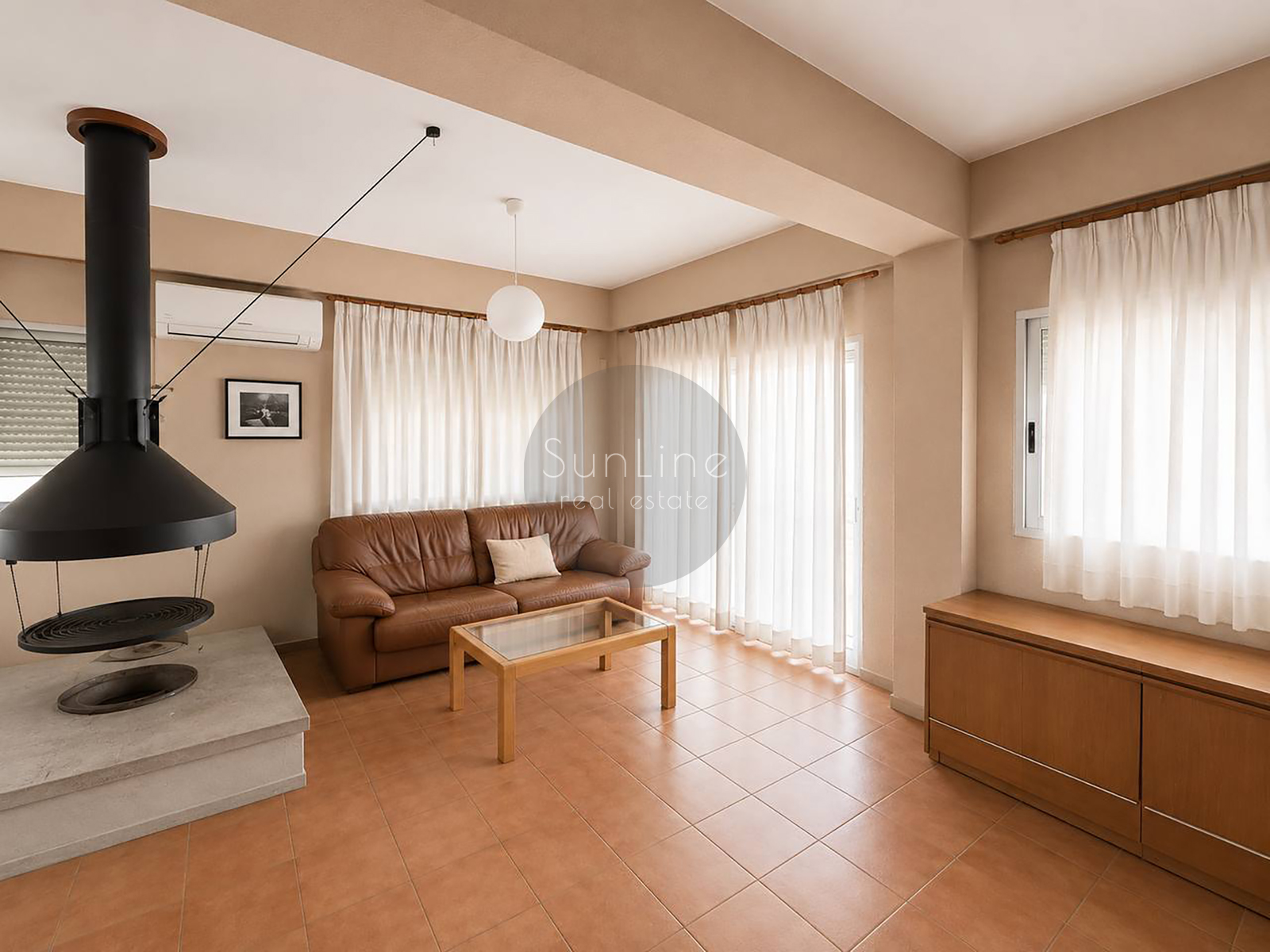 Отдельно стоящая вилла 450 м² с участком 9.500 м² в нескольких минутах от Валенсии