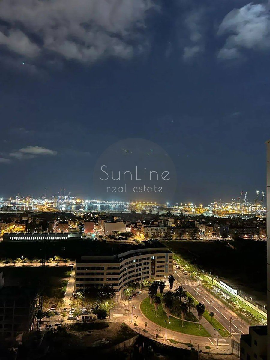 Three-bedroom apartment for rent with two terraces on the 18th floor in La Punta
