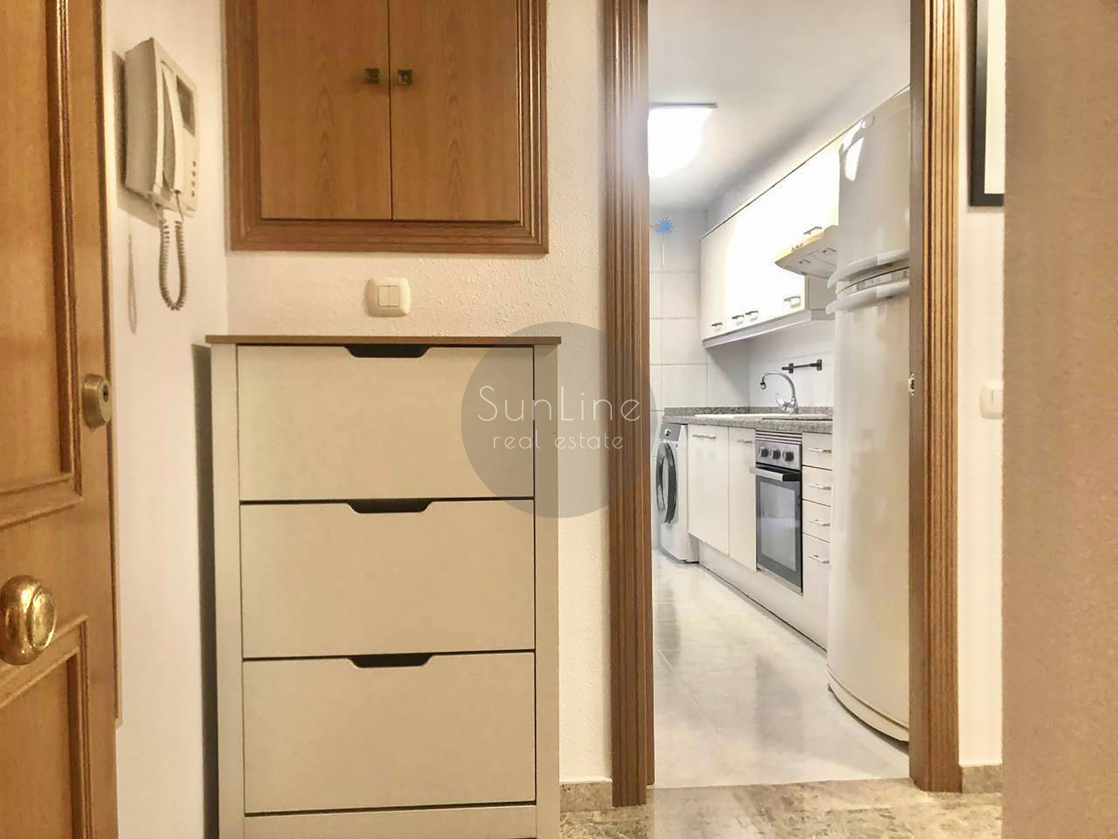 Apartment for sale with terrace, two bedrooms, pool, garage and storage room in Valterne, Paterna
