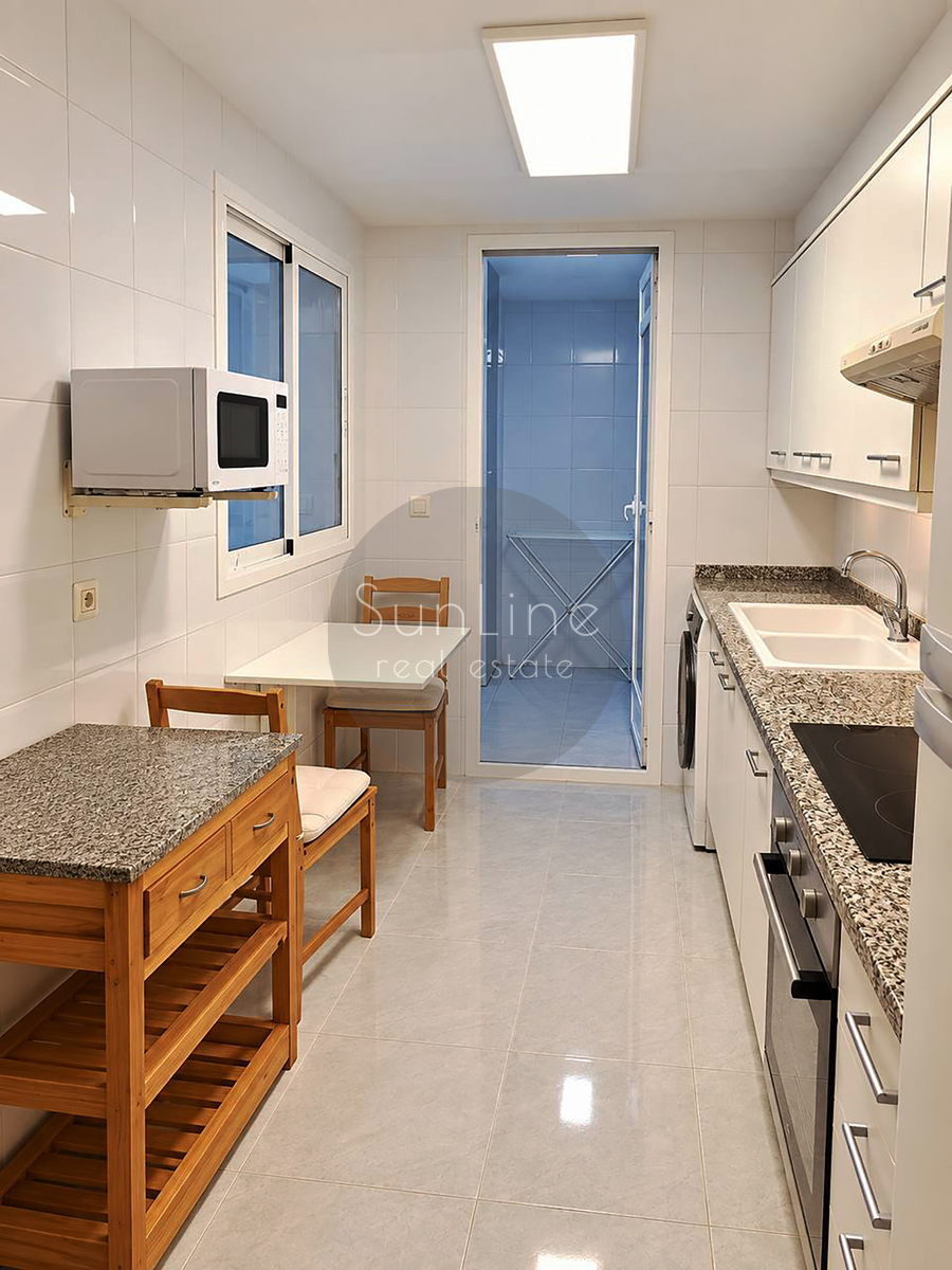 Apartment for sale with terrace, two bedrooms, pool, garage and storage room in Valterne, Paterna