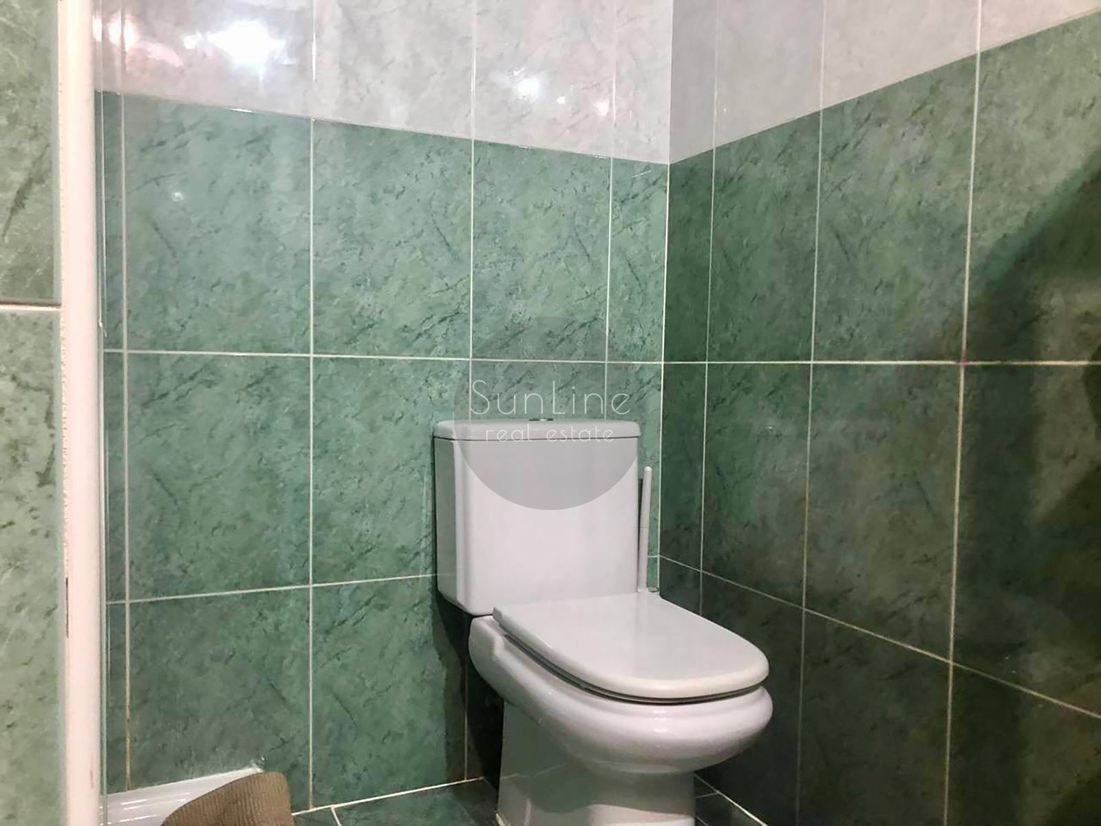 Apartment for sale with terrace, two bedrooms, pool, garage and storage room in Valterne, Paterna