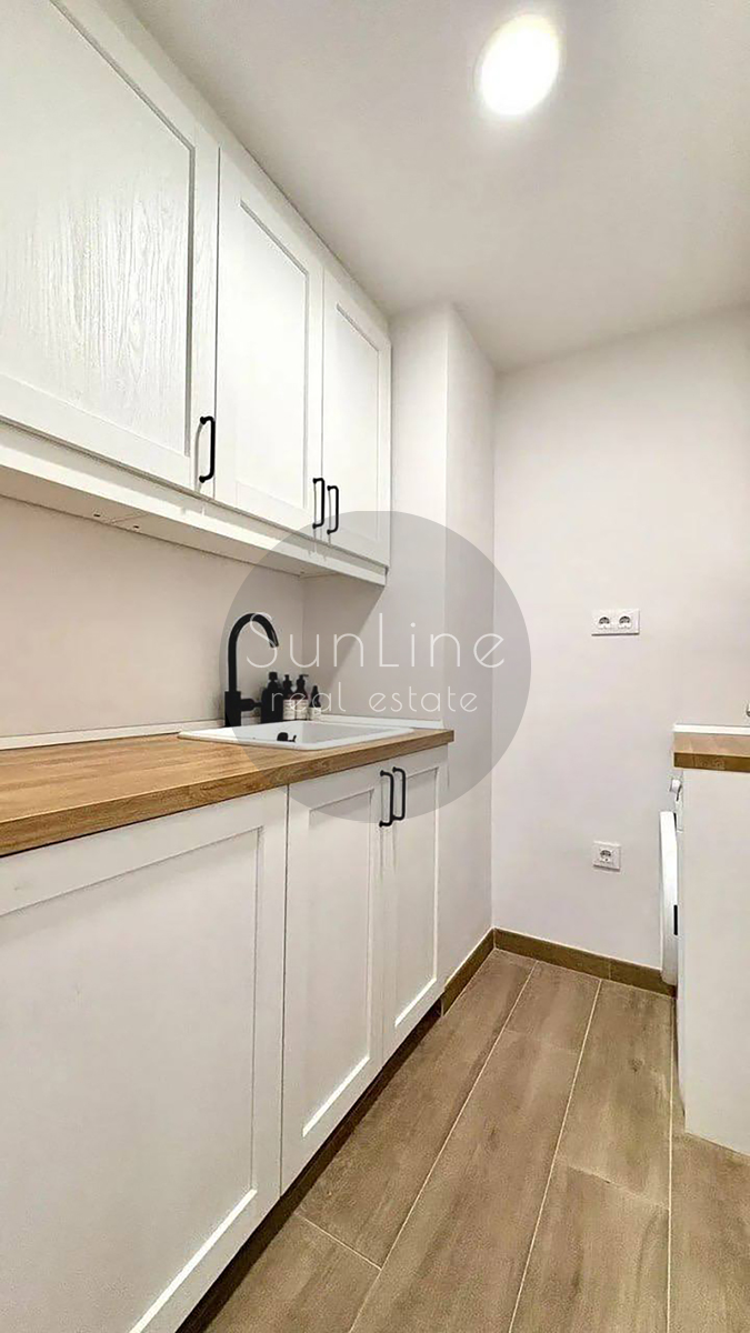 Renting an apartment 112 m² with terraces and a smart home in the liveliest district of the city