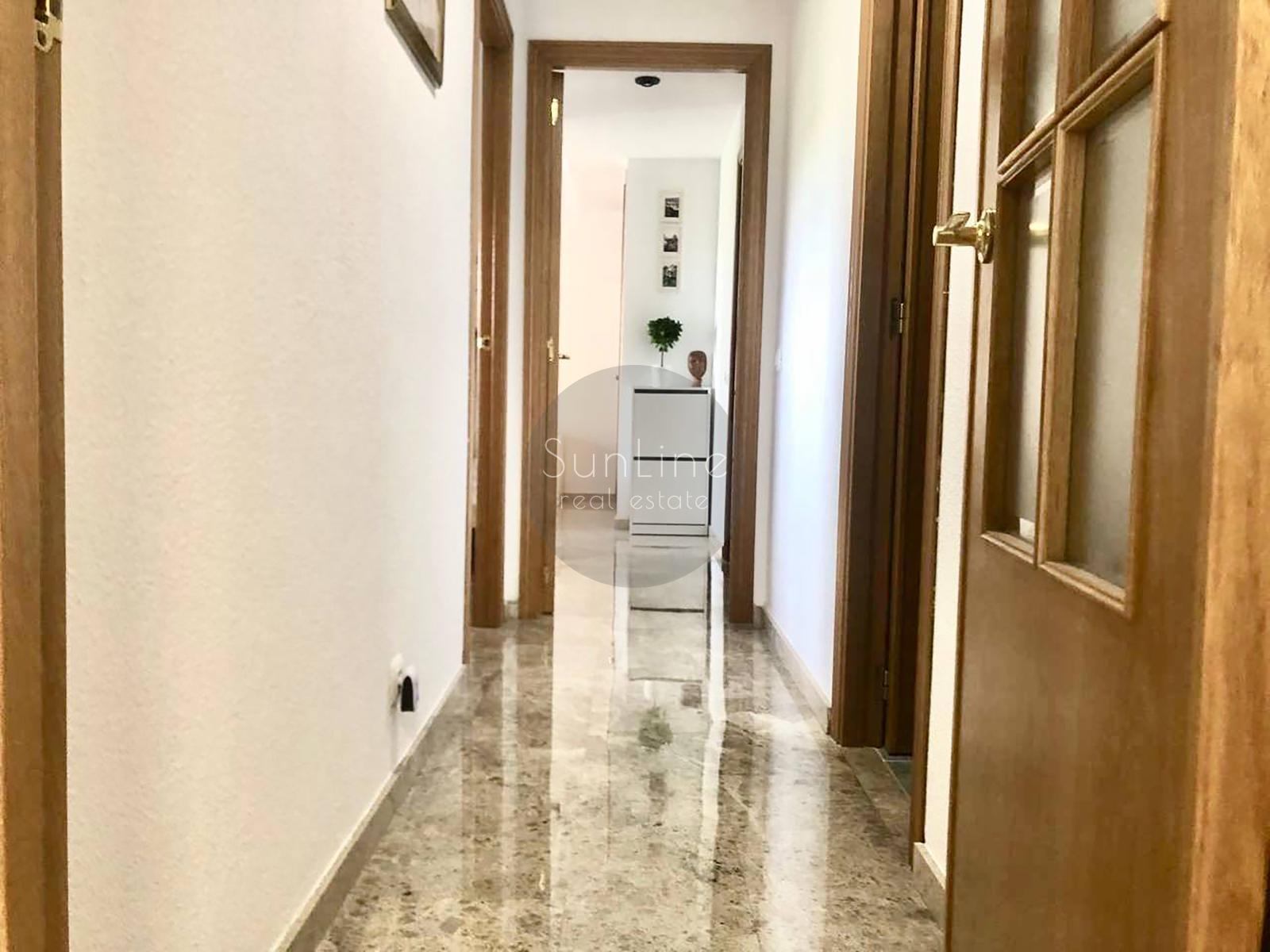 Apartment for sale with terrace, two bedrooms, pool, garage and storage room in Valterne, Paterna