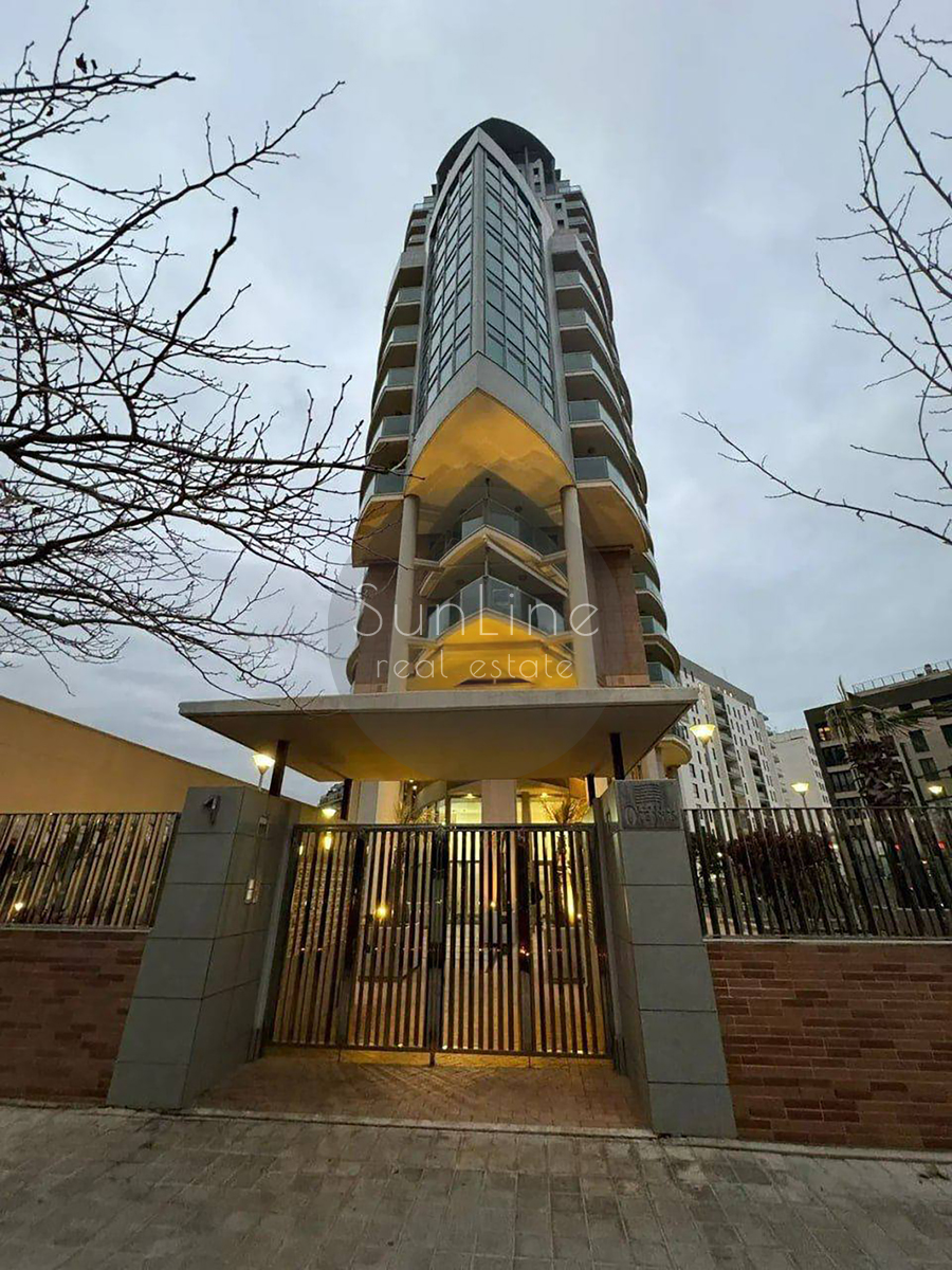 Three-bedroom apartment for rent with two terraces on the 18th floor in La Punta