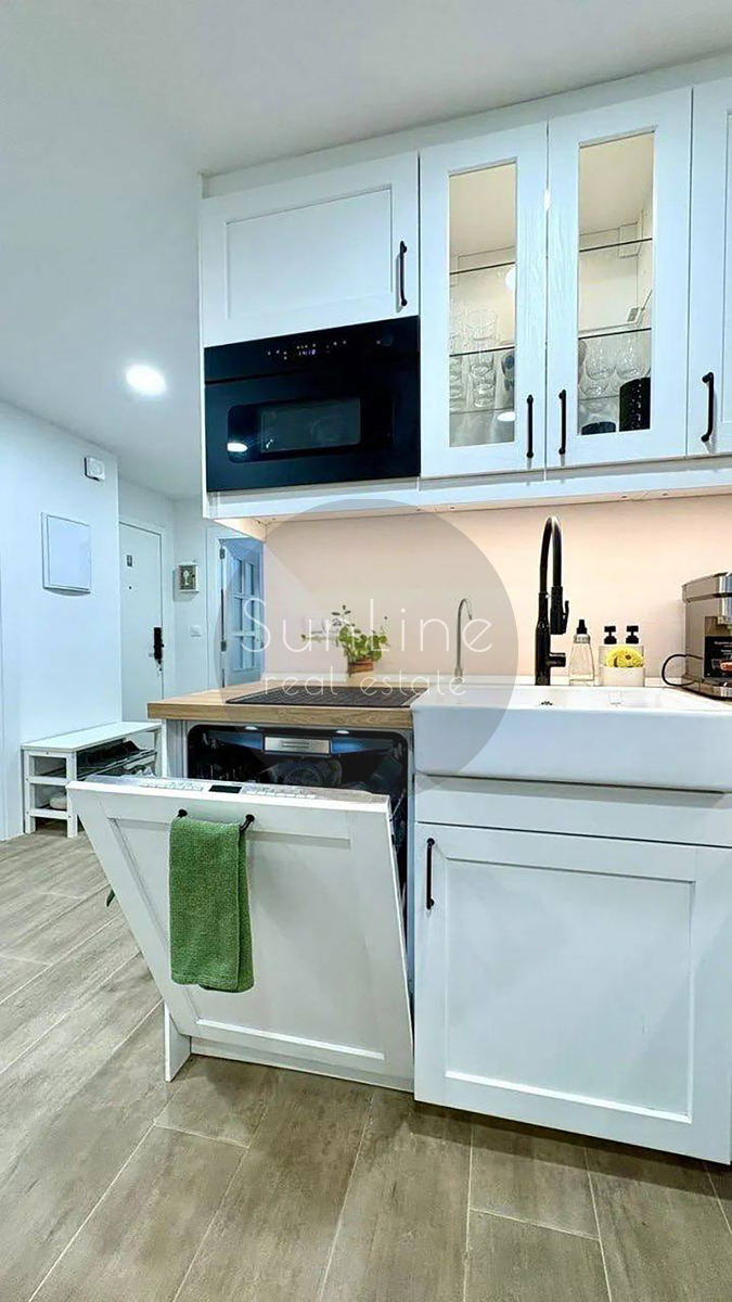 Renting an apartment 112 m² with terraces and a smart home in the liveliest district of the city