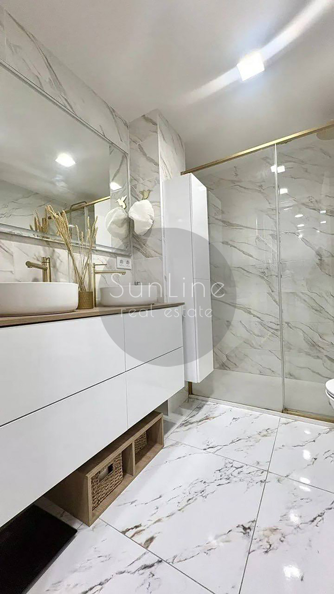 Renting an apartment 112 m² with terraces and a smart home in the liveliest district of the city