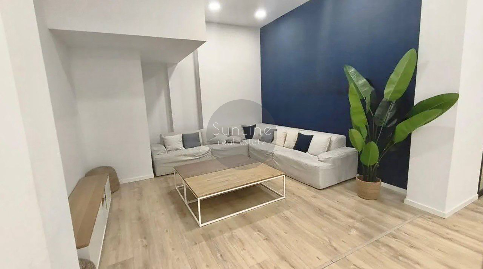 Rent of a duplex apartment in a closed urbanization near El Carmen