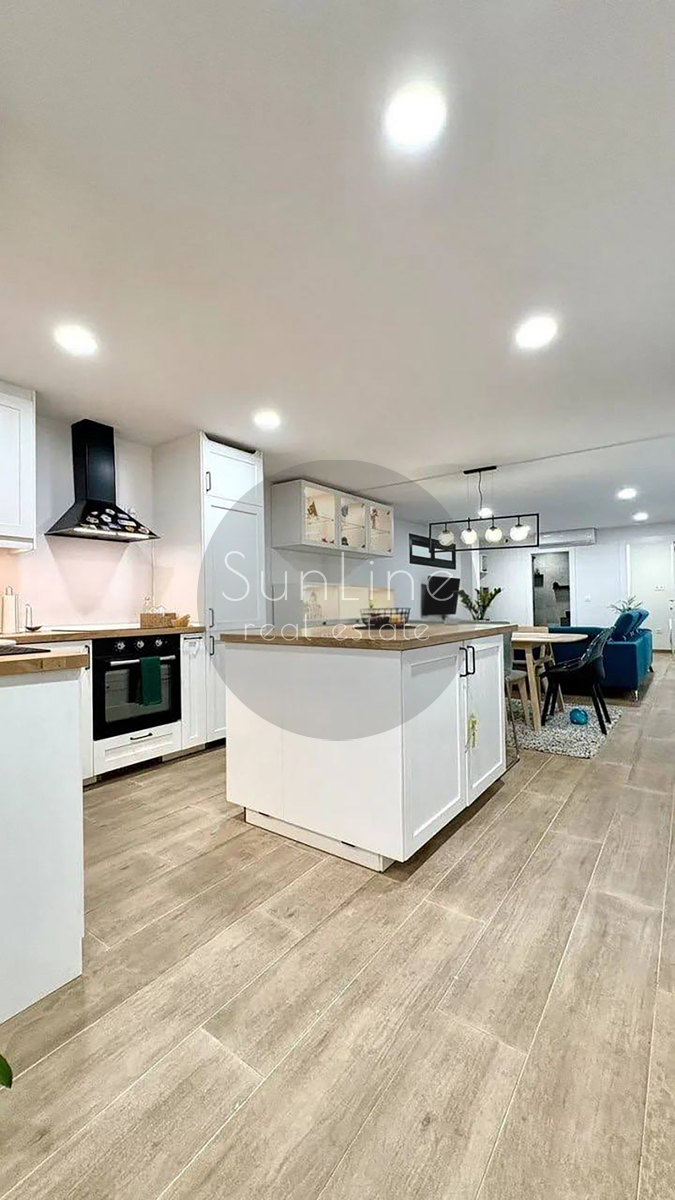 Renting an apartment 112 m² with terraces and a smart home in the liveliest district of the city