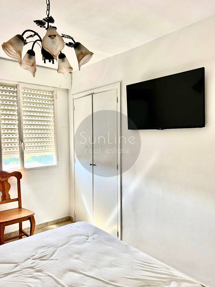 Rent of a bright apartment with a study and views near the City of Arts and Sciences
