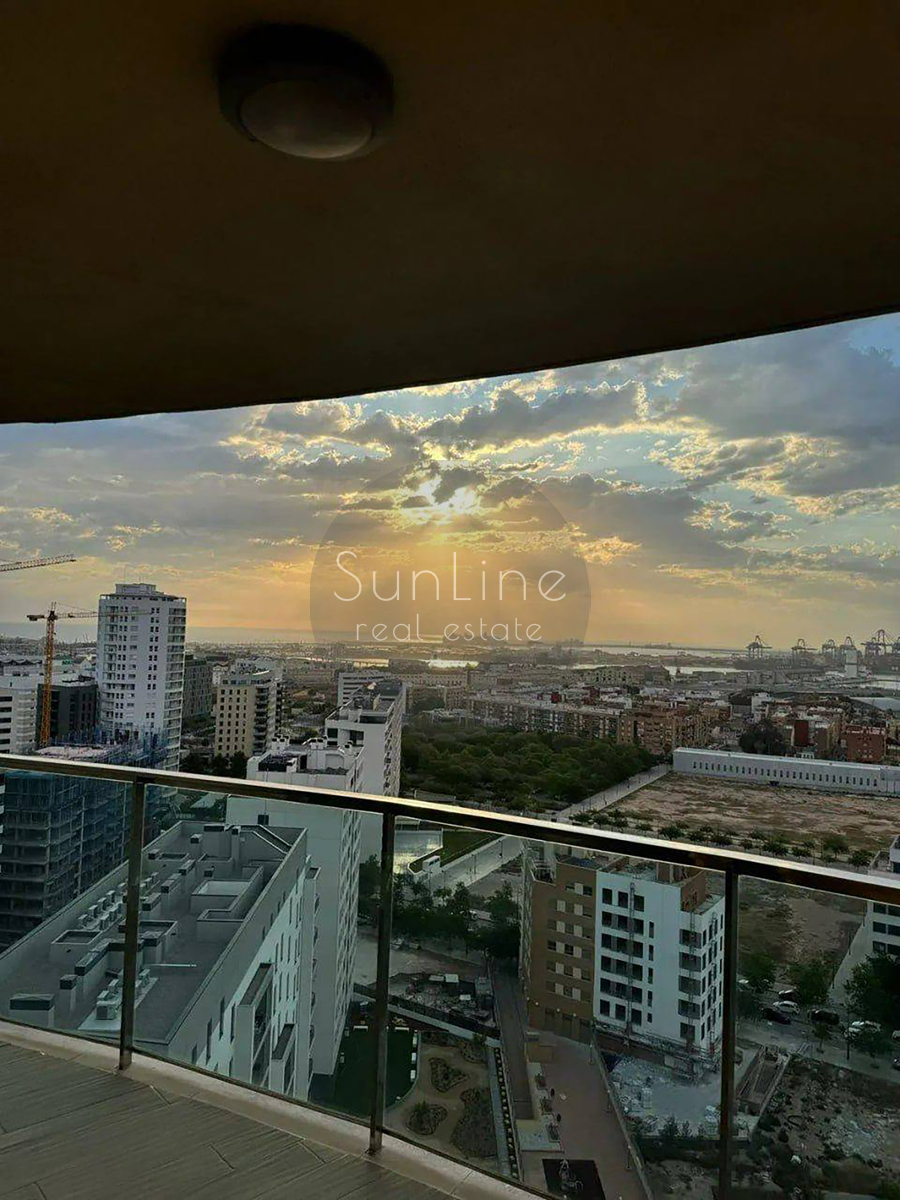 Three-bedroom apartment for rent with two terraces on the 18th floor in La Punta