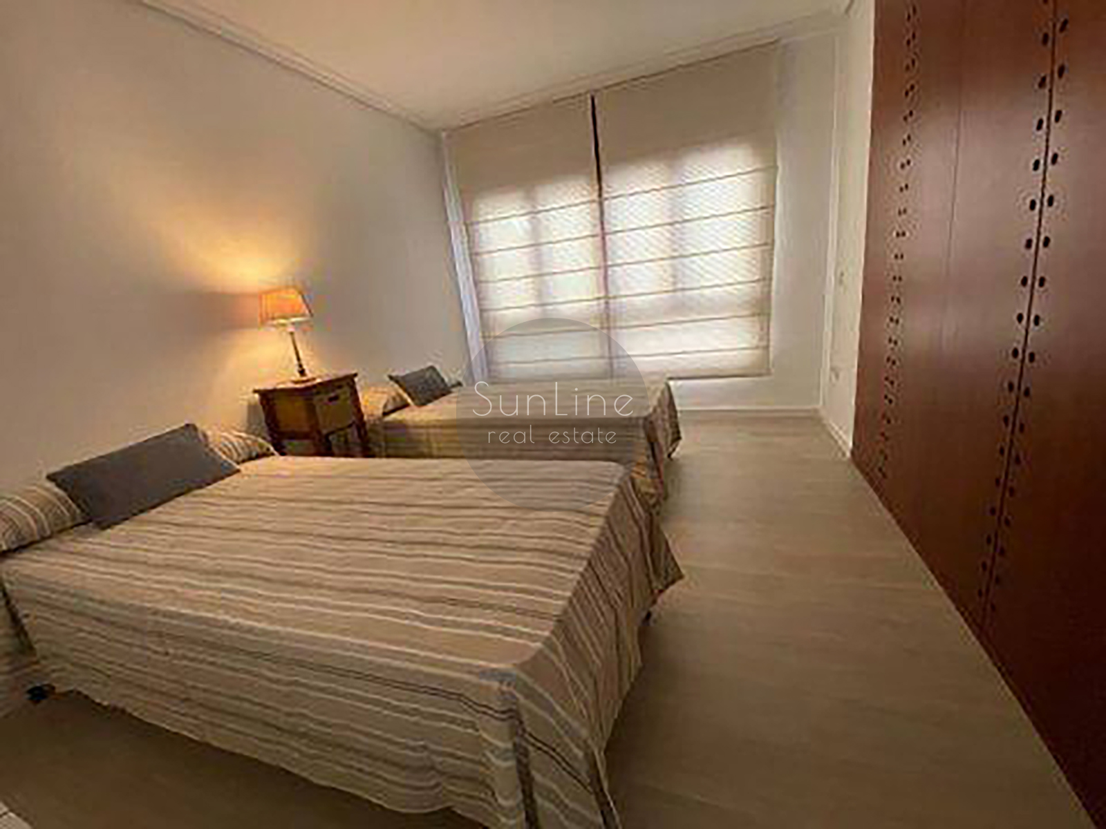 Apartment for rent with new renovation and modern furniture near Valencia's main attractions