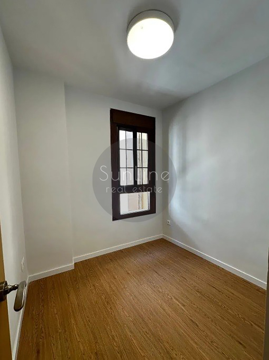 Renting a cozy apartment after a recent renovation in the very heart of Valencia