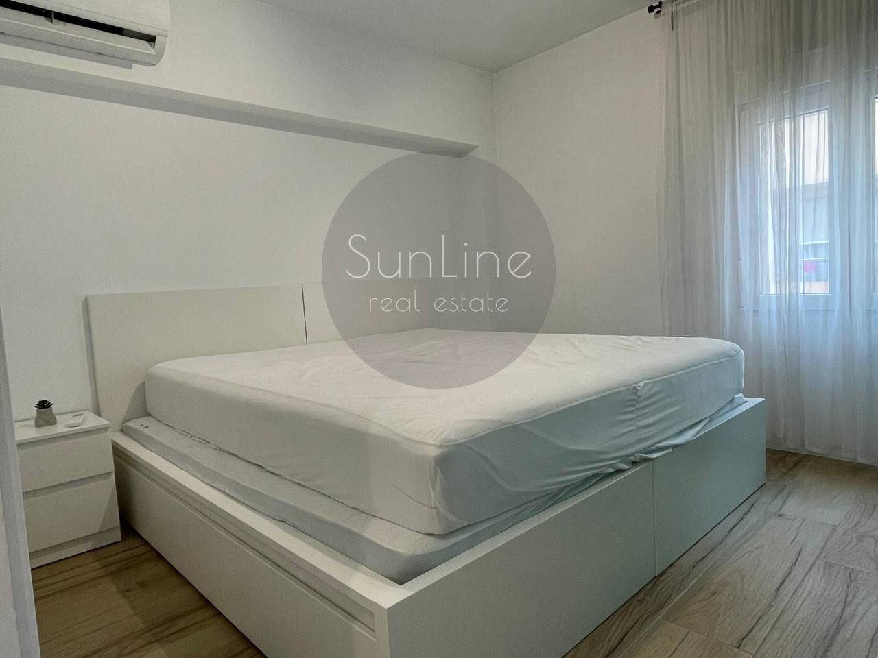 Rent of a cozy three-bedroom apartment in a quiet Ciutat Fallera