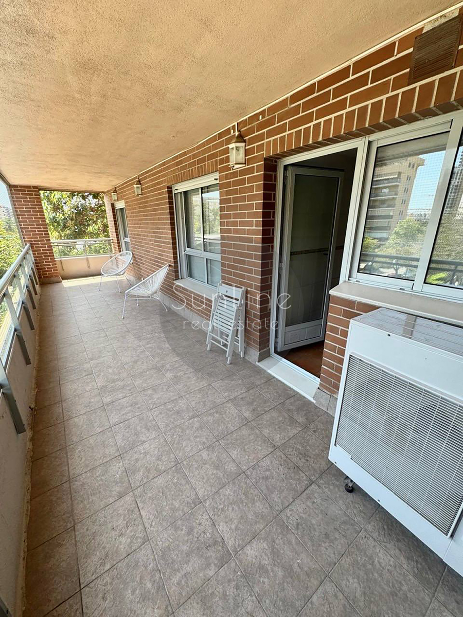 Rent of a Cozy Furnished Apartment with Three Bedrooms and a Large Terrace