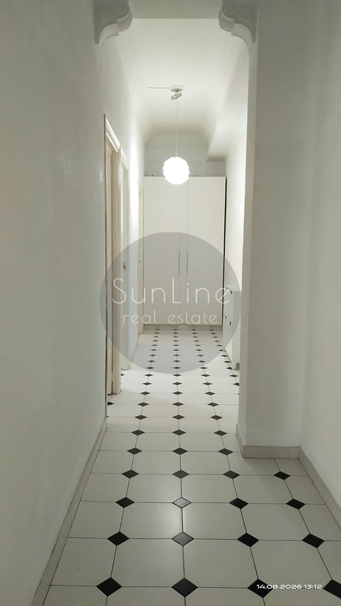Rent of a furnished apartment with panoramic view of Reino de Valencia Avenue