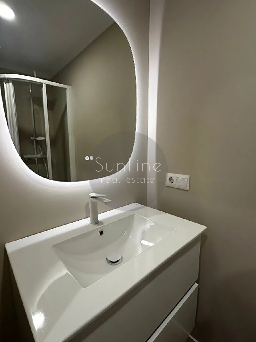 Renting a cozy apartment after a recent renovation in the very heart of Valencia