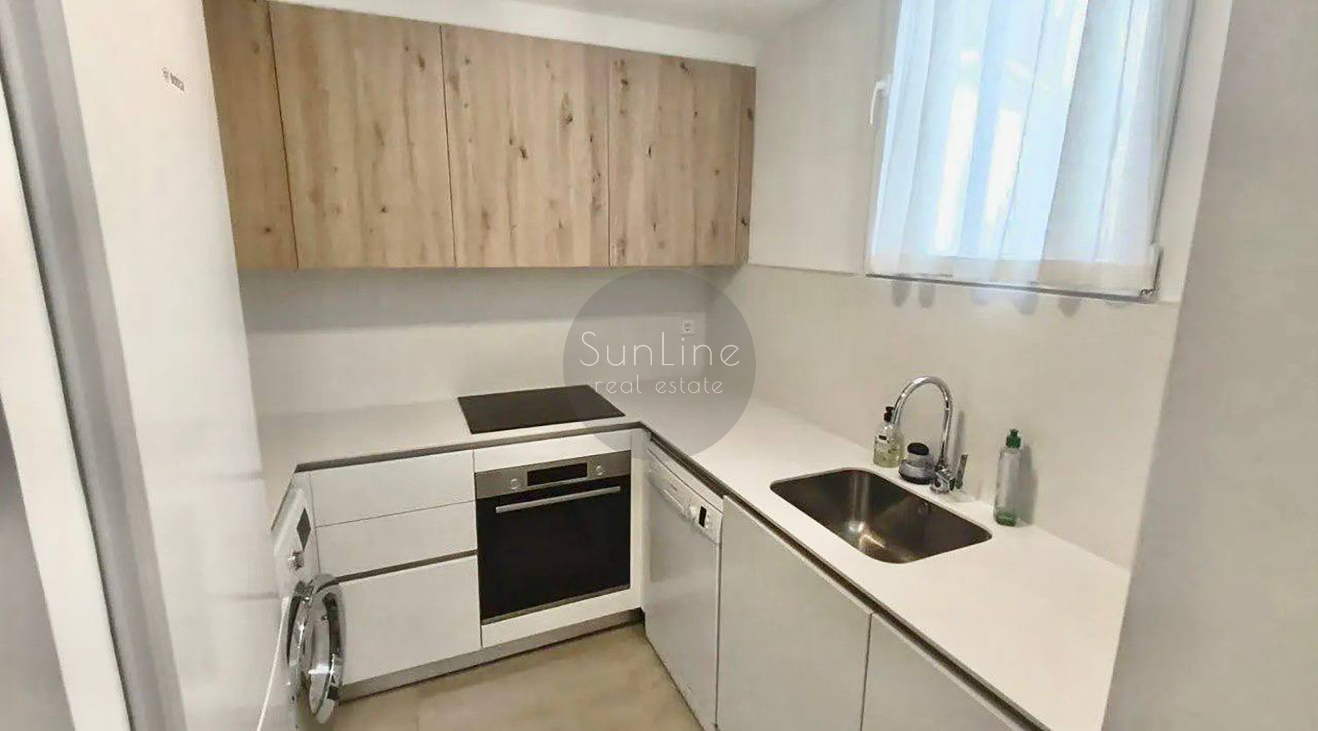 Rent of a duplex apartment in a closed urbanization near El Carmen