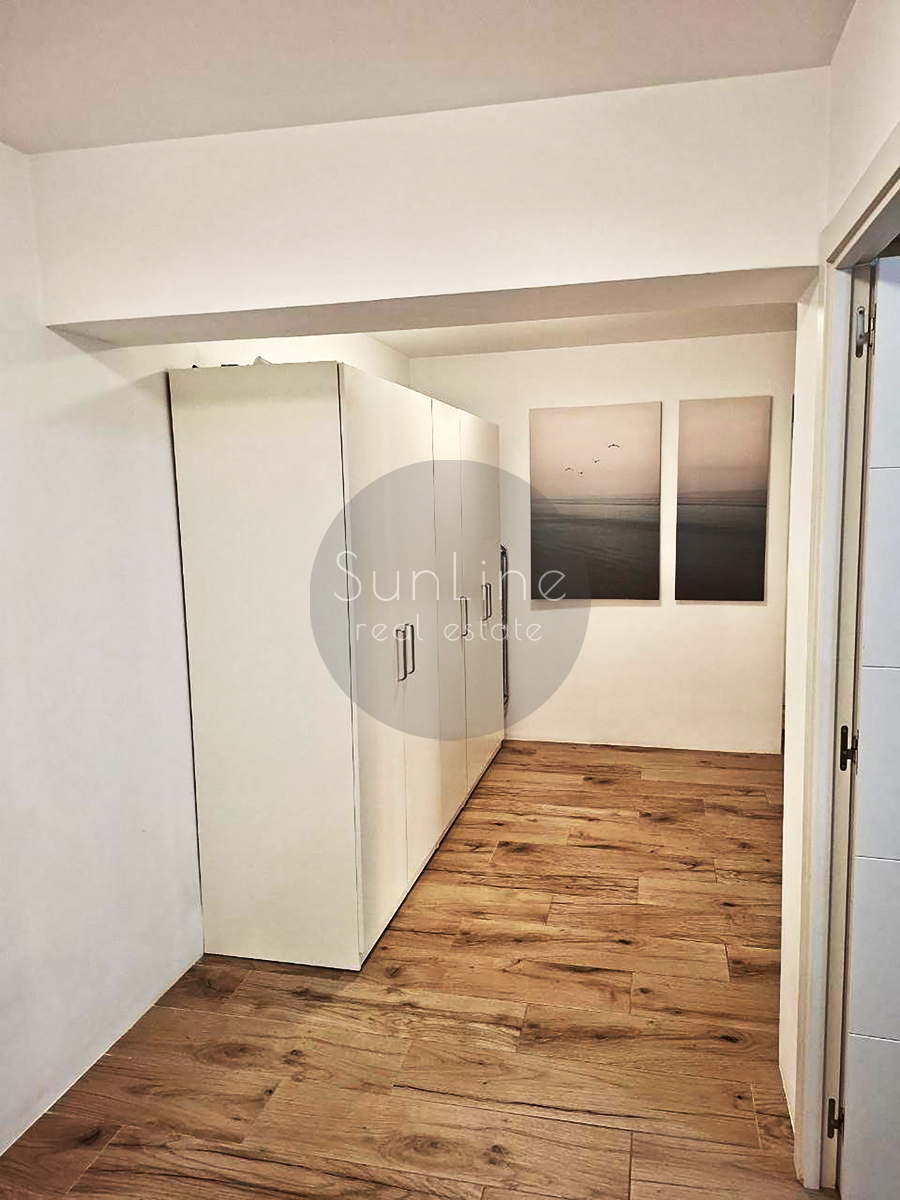 Renting a cozy three-bedroom apartment in a quiet neighborhood