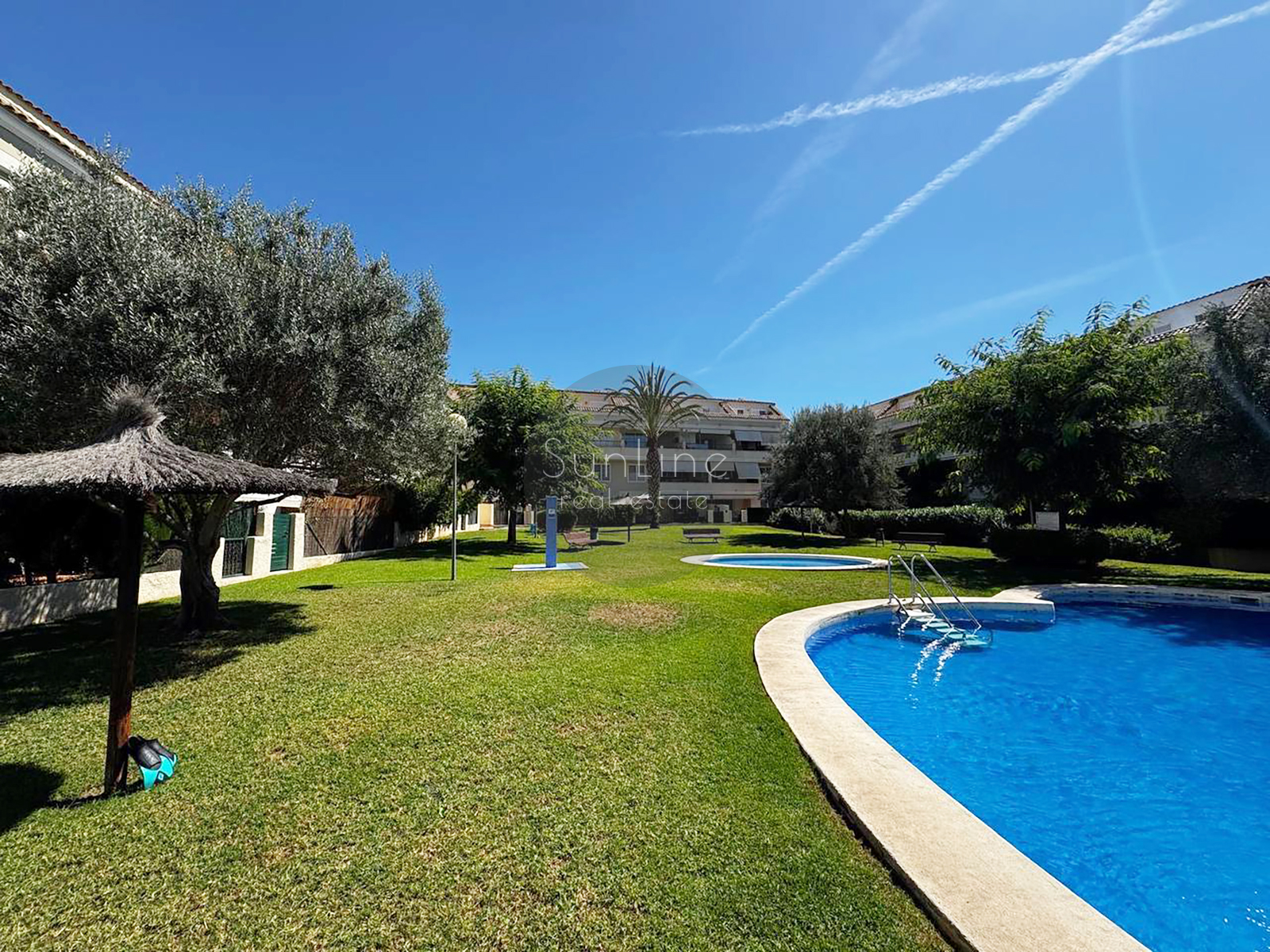 Venta de apartamento de 380 m² con jardín privado y vistas a los campos de golf en Bétera