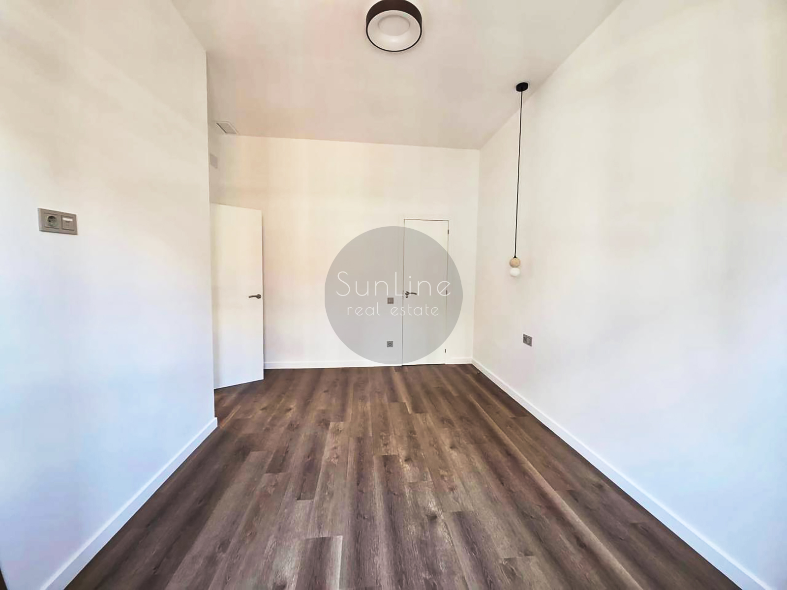 Apartment for sale 67 m² with high ceilings and balconies in Ruzafa