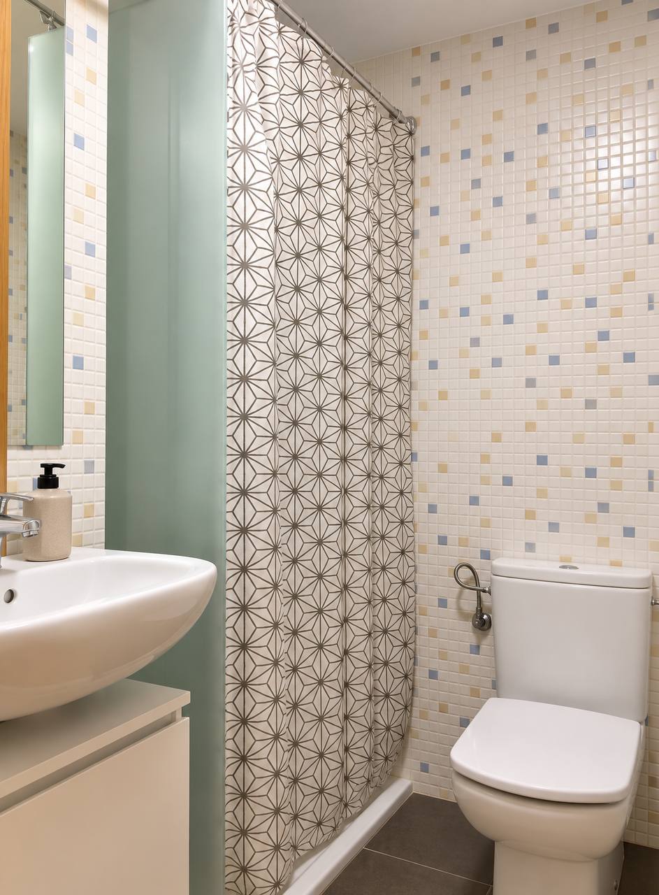 Rent of an apartment 100 m² with three bedrooms and a garage in Mislata