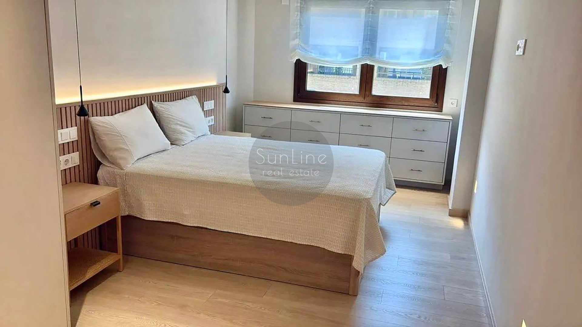 Alquiler de un apartamento espacioso con 3 dormitorios y electrodomésticos Miele y Bosch en El Pla del Real