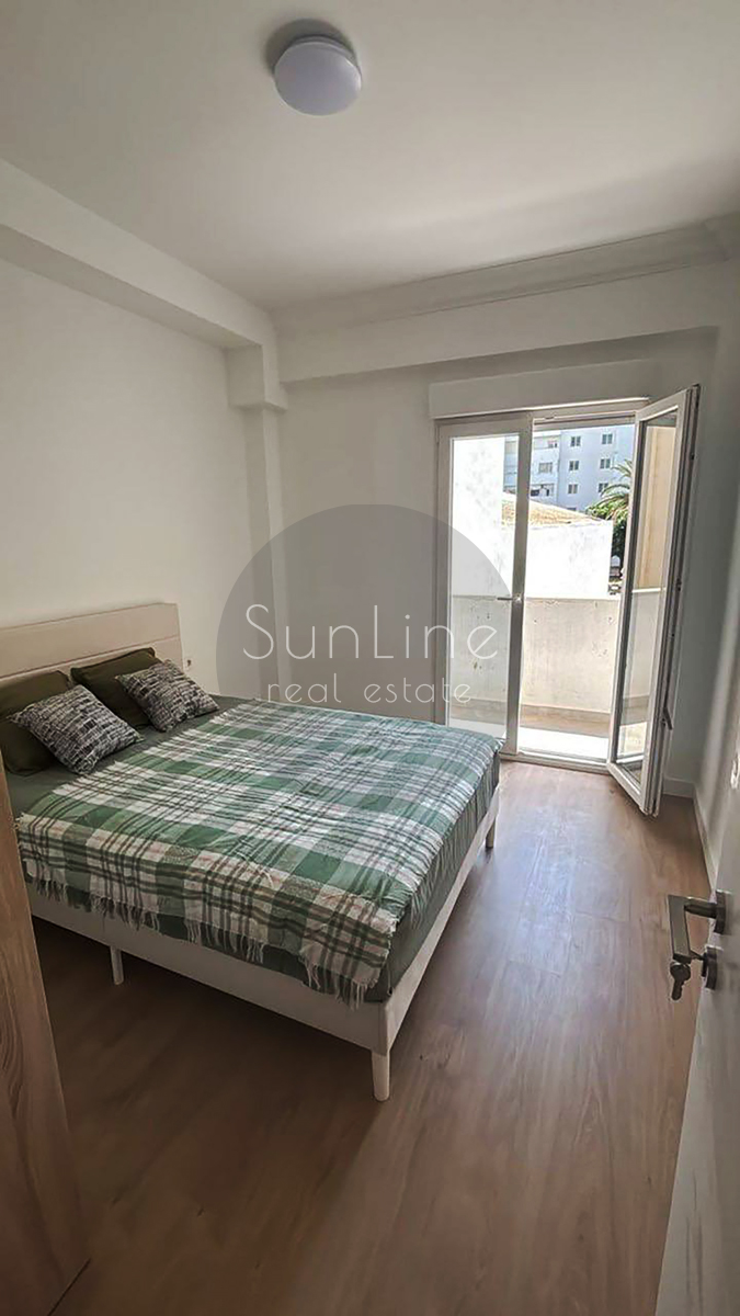 Rent of a furnished 4-bedroom apartment with 2 bathrooms in Aiora