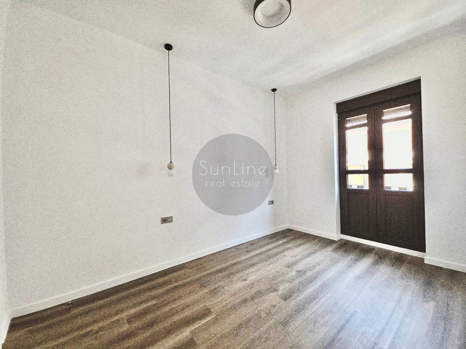Apartment for sale 67 m² with high ceilings and balconies in Ruzafa
