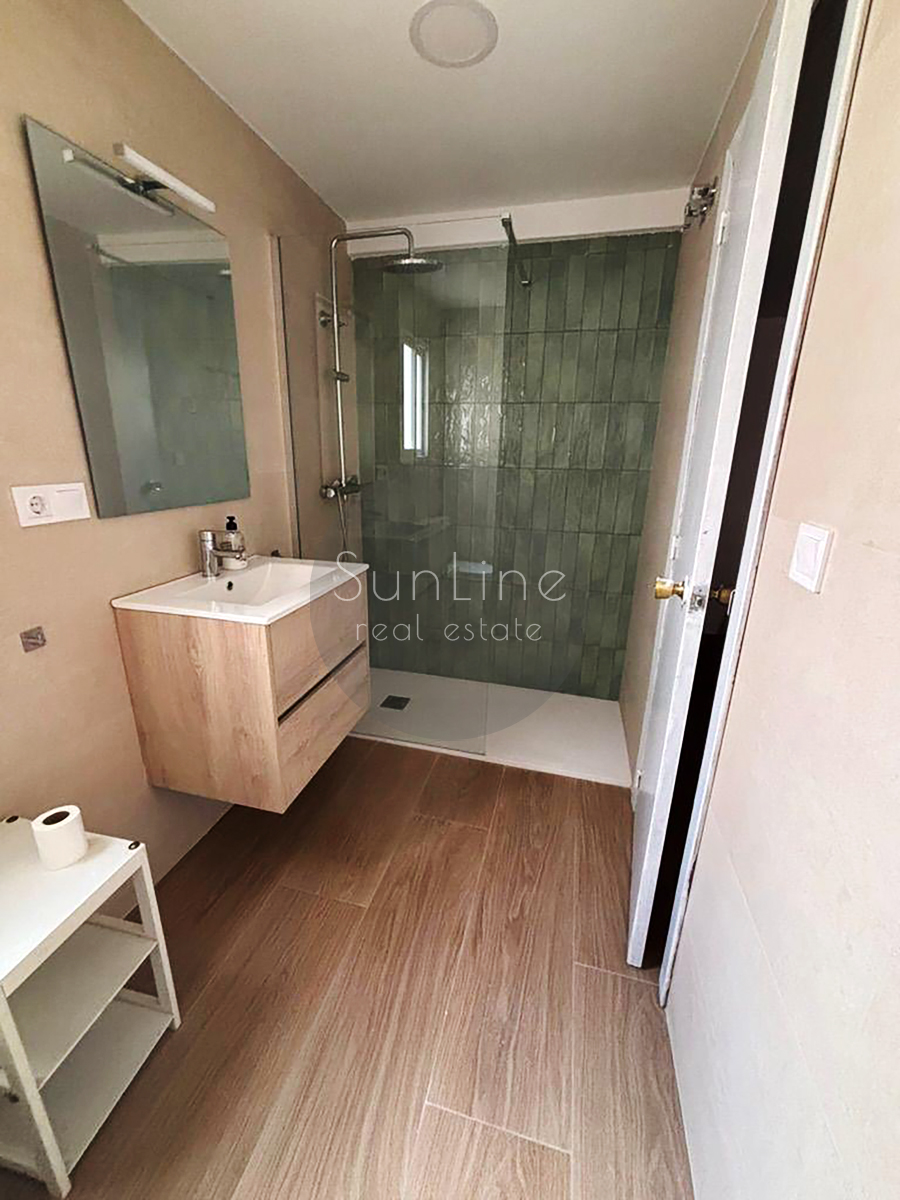 Apartment for rent 120 m² with 4 bedrooms and 2 bathrooms in the university area