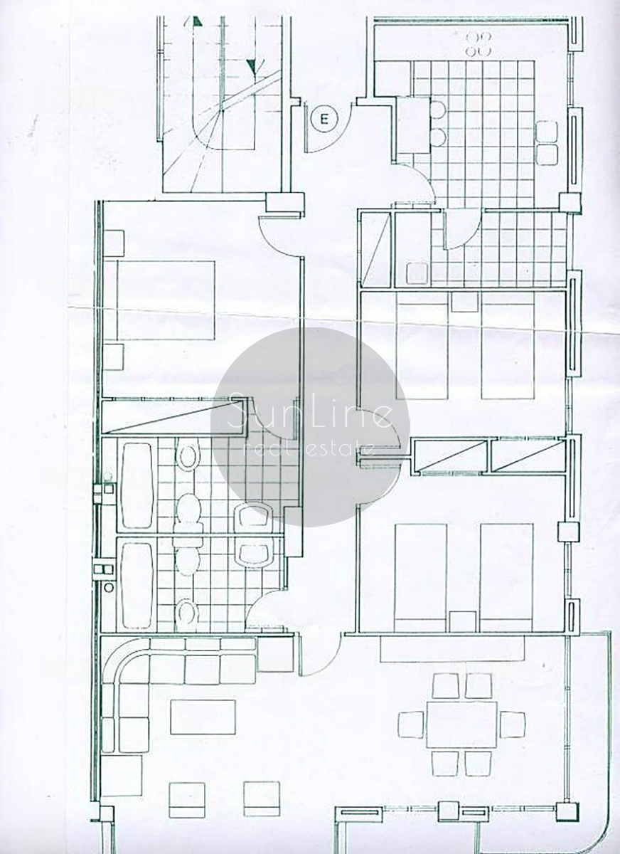 Rent of a spacious 3-bedroom apartment with sea view in El Grau