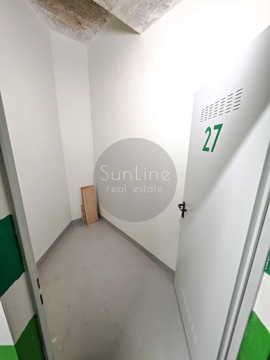 Rent of a modern apartment with panoramic views and a terrace near Ruzafa