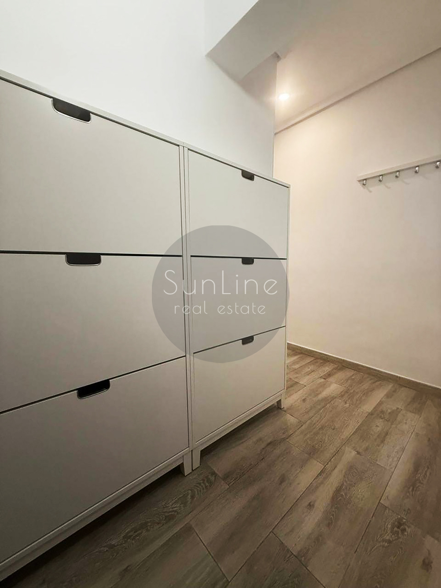 Rent of a furnished 4-bedroom apartment with 2 bathrooms in Aiora
