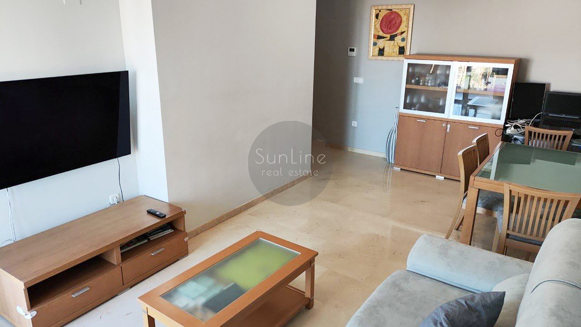 Arriendo de apartamento con 2 dormitorios, garaje y gran terraza en Benicalap