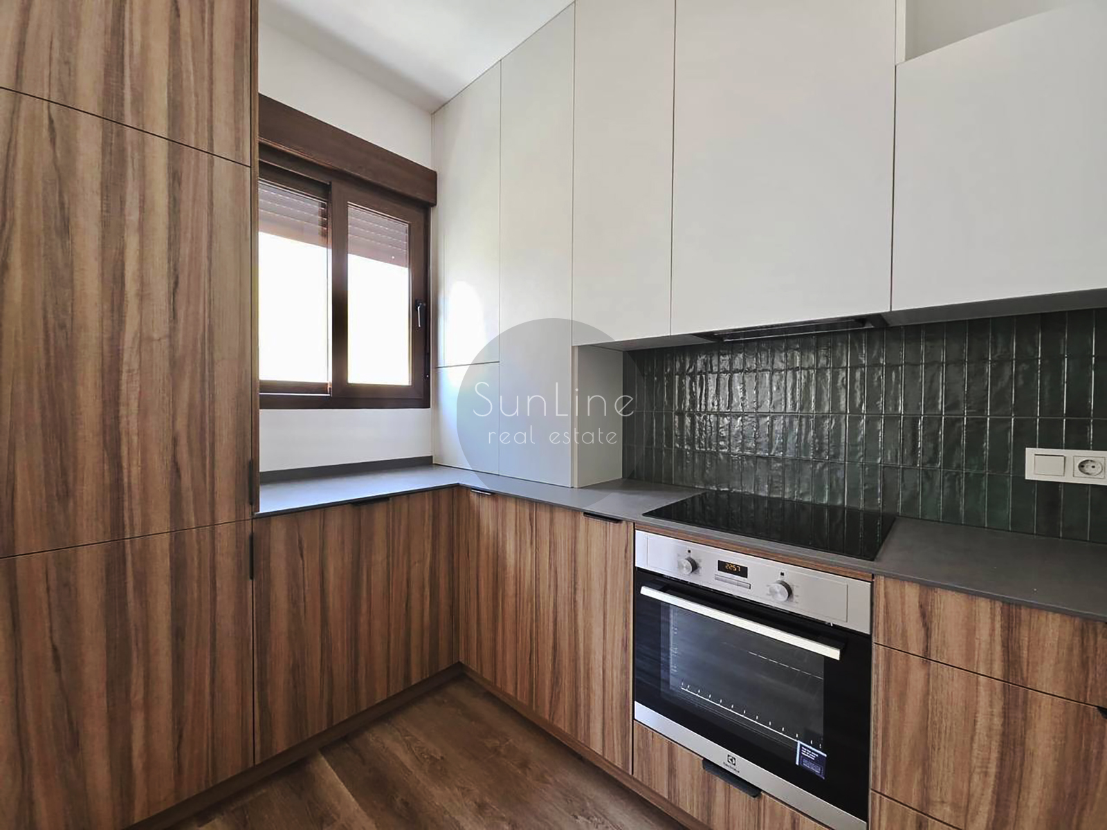 Apartment for sale 67 m² with high ceilings and balconies in Ruzafa