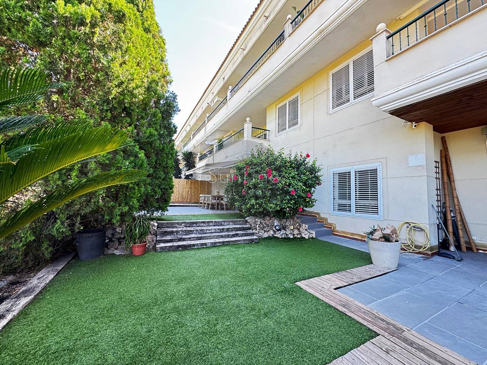 Venta de apartamento de 380 m² con jardín privado y vistas a los campos de golf en Bétera