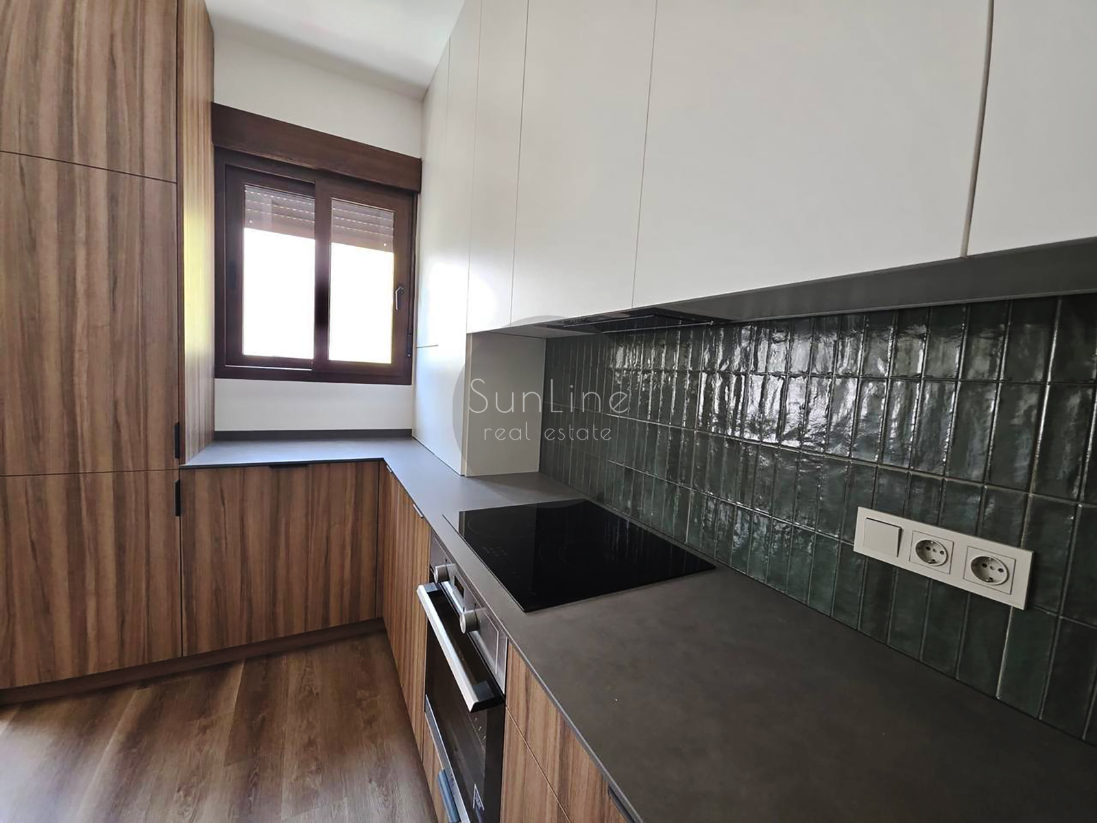 Apartment for sale 67 m² with high ceilings and balconies in Ruzafa