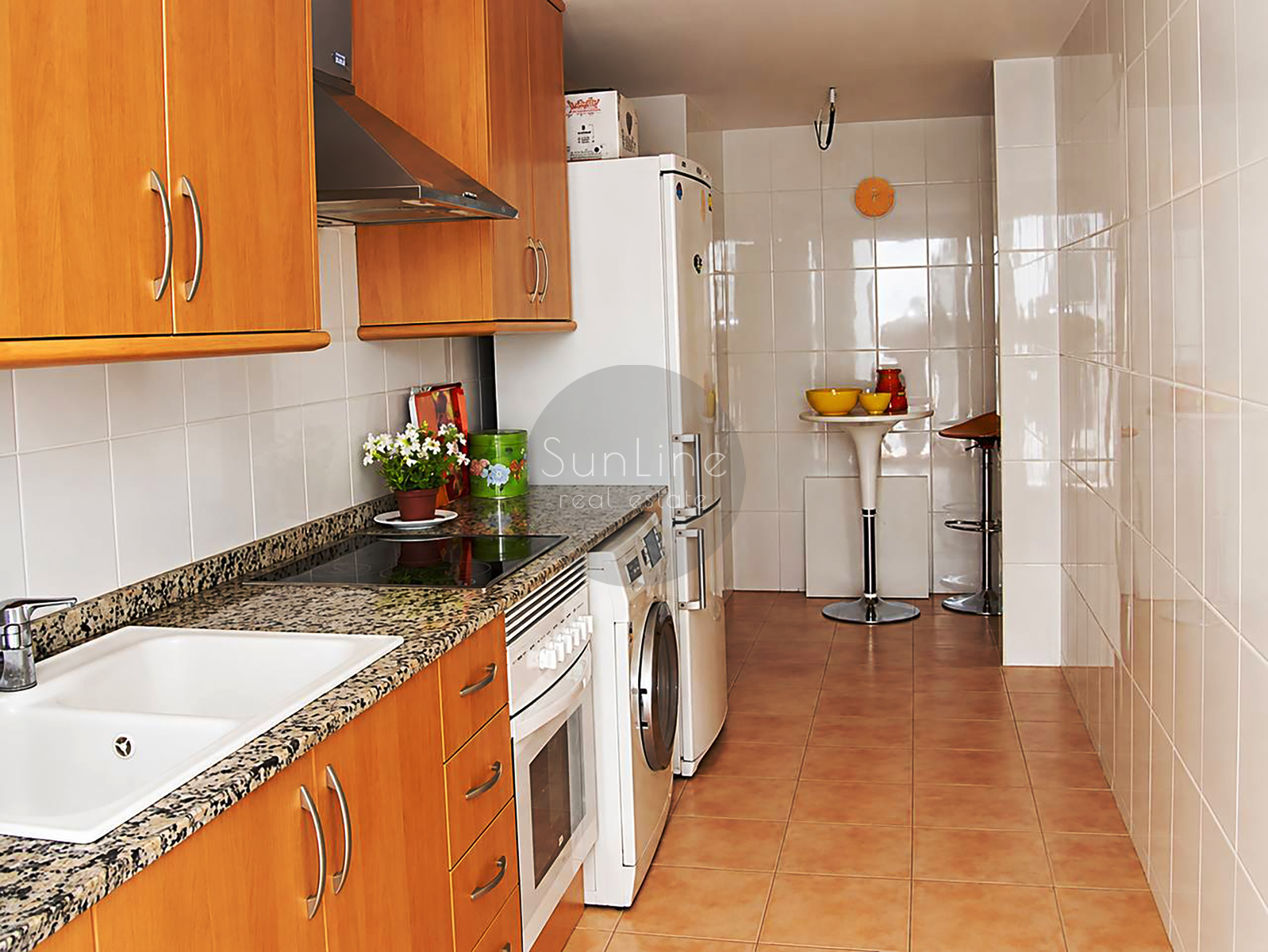 Rent of a spacious 3-bedroom apartment with a pool in Aiora