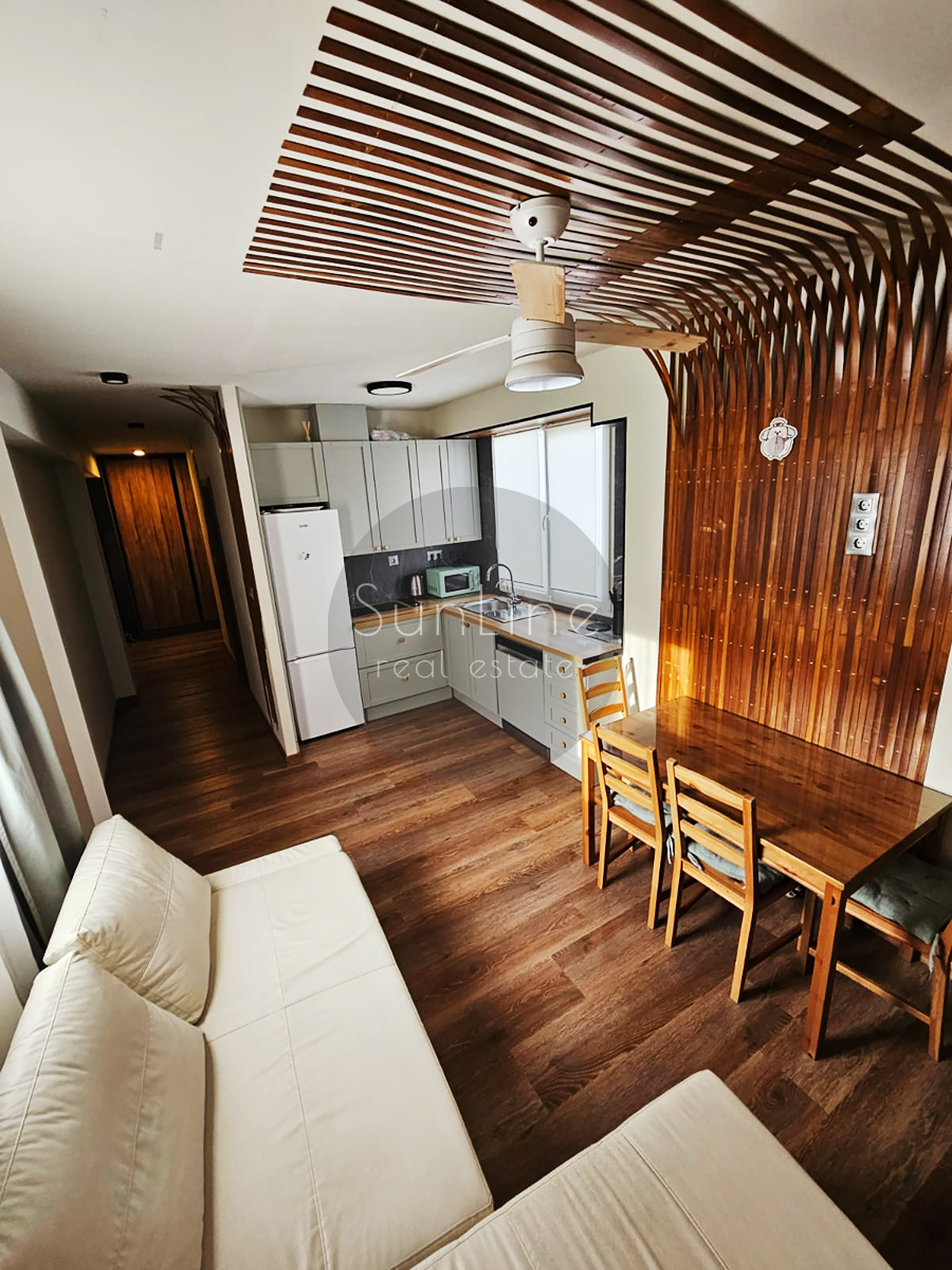 Bright and stylish apartment in Benimámet. 60 m² with furniture and elevator just steps from the metro