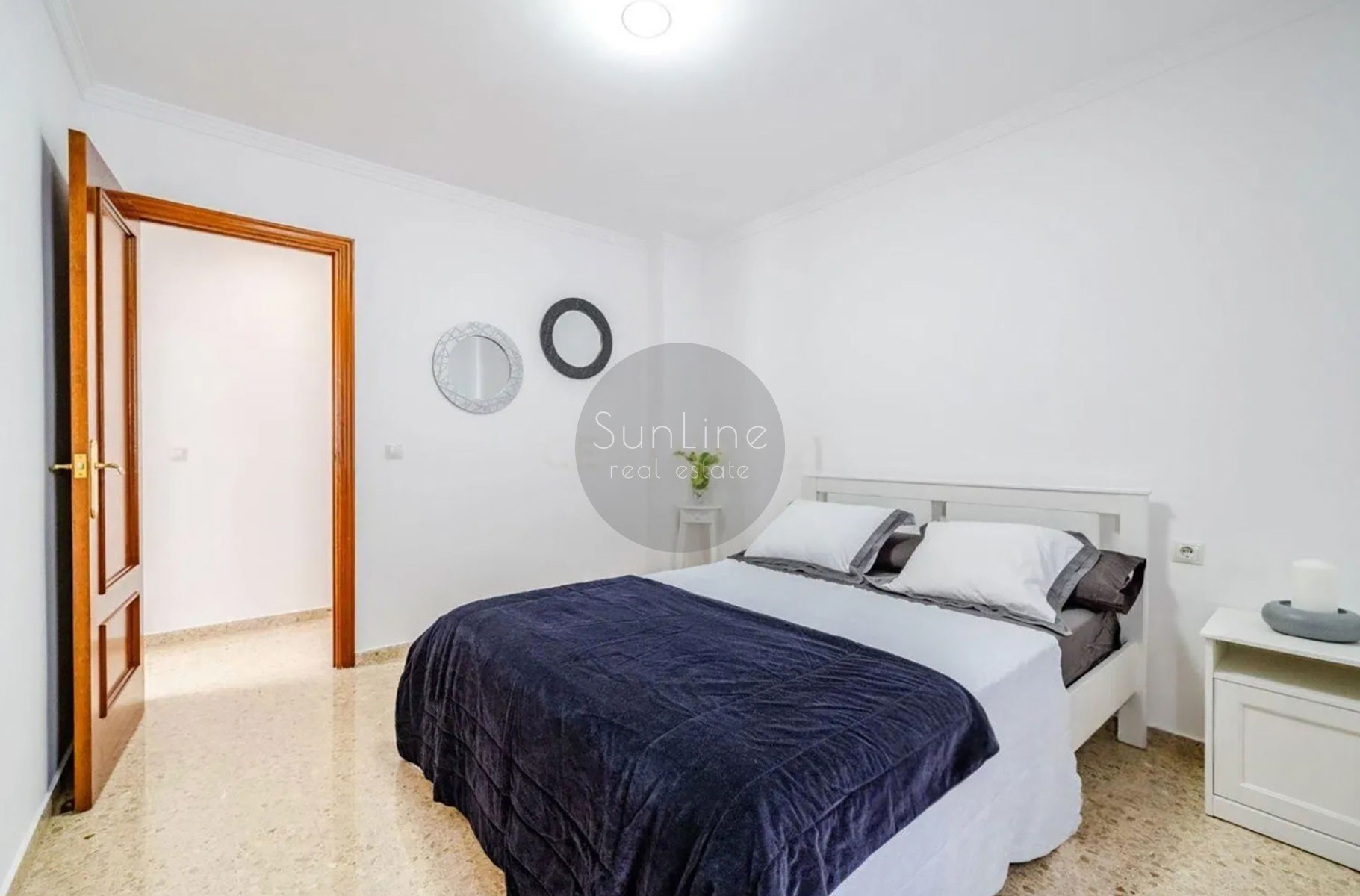 Bright apartment 144 m² with new furniture and premium finish in Valencia