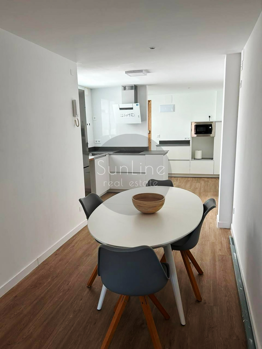 Modern apartment 89 m² with balcony near the beach and universities